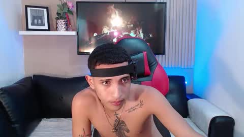 Snapshot of deiv2_ chatting on November 25, 2025, 5:29 am deiv2_ online show from November 25, 2025, 5:29 am