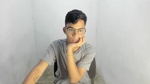 deivi_colins online show from October 13, 2025, 9:26 pm