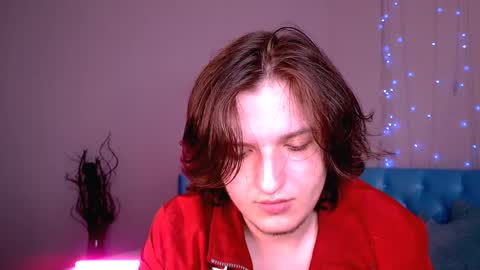 Alex online show from April 4, 2026, 7:44 pm