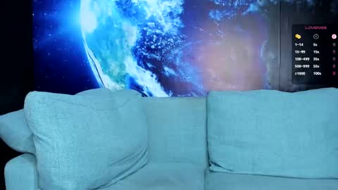 Delessandro online show from February 19, 2025, 11:14 pm