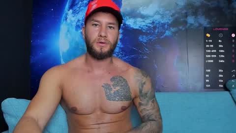 Delessandro online show from December 17, 2025, 1:44 am