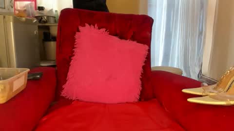 deli_la online show from February 28, 2026, 10:16 am