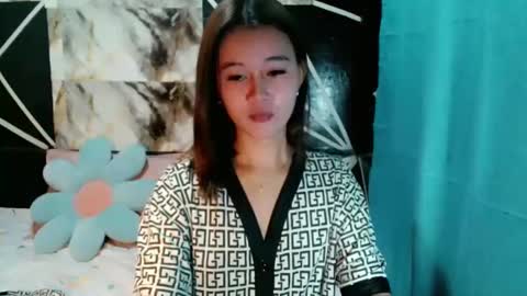 delicious_cum_girlxx online show from November 19, 2025, 5:40 am