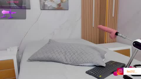 Snapshot of delicious_girl4u_ chatting on February 18, 2025, 1:11 pm Natalia online show from February 18, 2025, 1:11 pm