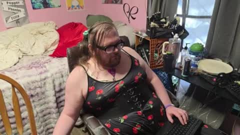 Snapshot of delta_0042 chatting on April 6, 2026, 9:05 pm Delta online show from April 6, 2026, 9:05 pm