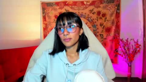 demeter__ online show from September 30, 2025, 1:32 am