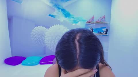 DEMI online show from November 12, 2025, 12:05 pm