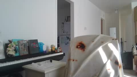 Snapshot of demi_the_girlthing chatting on December 10, 2024, 8:49 pm Demi online show from December 10, 2024, 8:49 pm