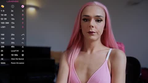 Demii online show from October 3, 2025, 9:28 am