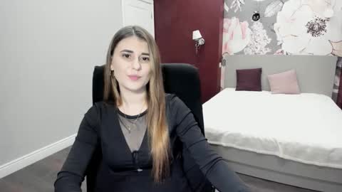 DemmyRose online show from November 20, 2025, 7:57 pm