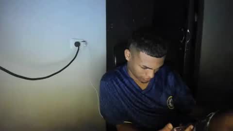 Snapshot of demol_latin chatting on December 9, 2024, 8:55 am MASTER DAV online show from December 9, 2024, 8:55 am