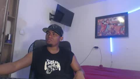 Snapshot of demol_latin chatting on December 16, 2025, 11:59 am MASTER DAV online show from December 16, 2025, 11:59 am