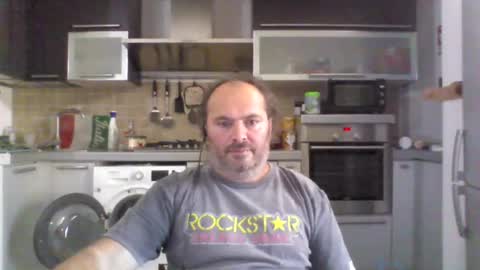 DEMON52 online show from November 18, 2025, 2:43 pm