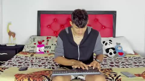 Snapshot of demon_salvatore_ chatting on October 11, 2025, 10:08 pm demon_salvatore_ online show from October 11, 2025, 10:08 pm