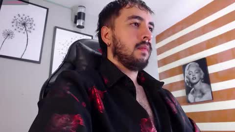 Demon Salvatore online show from November 6, 2025, 1:39 am