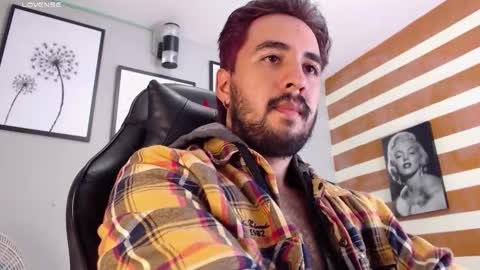 Demon Salvatore online show from November 7, 2025, 12:10 am