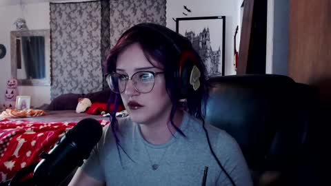 Demoness Mina online show from October 14, 2025, 9:04 pm