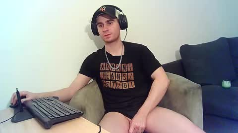 Dominik online show from January 17, 2025, 1:04 am