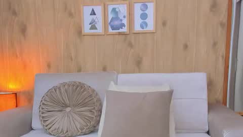 DEMY online show from October 23, 2025, 2:44 am