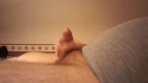 Snapshot of den2807 chatting on December 12, 2024, 7:19 am den2807 online show from December 12, 2024, 7:19 am