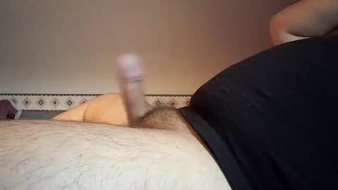 Snapshot of den2807 chatting on March 6, 2025, 6:52 am den2807 online show from March 6, 2025, 6:52 am