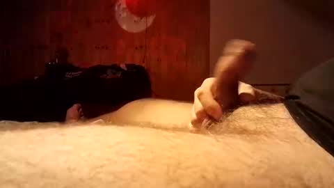 Snapshot of den2807 chatting on October 31, 2025, 10:00 pm den2807 online show from October 31, 2025, 10:00 pm