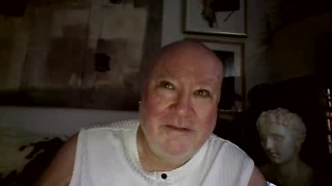 Snapshot of denboisvin2043 chatting on October 15, 2025, 11:10 am denboisvin2043 online show from October 15, 2025, 11:10 am