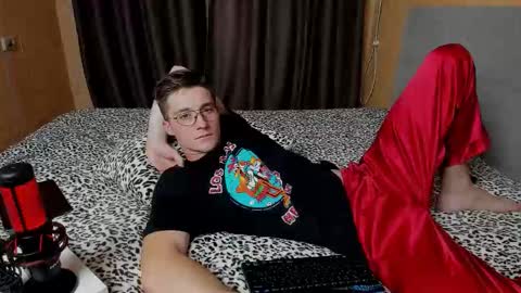 Deni online show from September 25, 2025, 7:39 pm