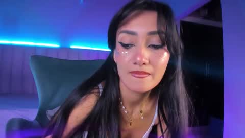 denightjones online show from March 18, 2026, 3:53 am