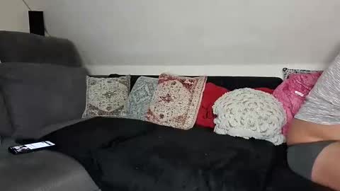 Snapshot of denise_brad chatting on October 5, 2025, 7:23 pm Denise and Brad online show from October 5, 2025, 7:23 pm