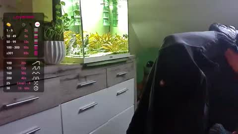 Snapshot of denise_brad chatting on November 1, 2025, 7:21 am Denise and Brad online show from November 1, 2025, 7:21 am