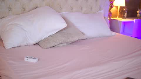 denisedevilles online show from January 22, 2025, 2:56 pm