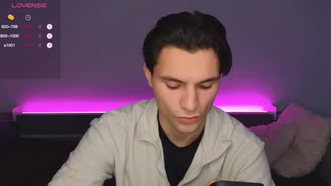 Den online show from February 9, 2026, 11:03 am