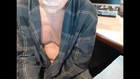 Den  Jet online show from December 18, 2025, 10:21 am