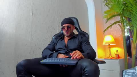 Snapshot of dennis_cox_ chatting on January 26, 2025, 3:14 pm dennis_cox_ online show from January 26, 2025, 3:14 pm