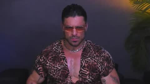 dennis_cox_ online show from November 26, 2025, 2:34 am