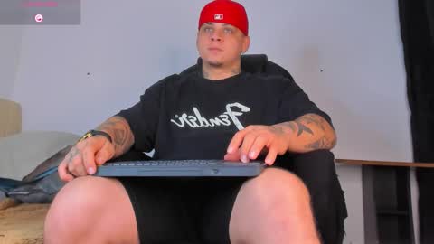 dennis munera online show from October 7, 2025, 10:45 am