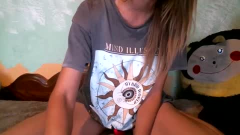 Snapshot of dennisxcarol chatting on October 13, 2025, 5:40 am DennisXCarol online show from October 13, 2025, 5:40 am