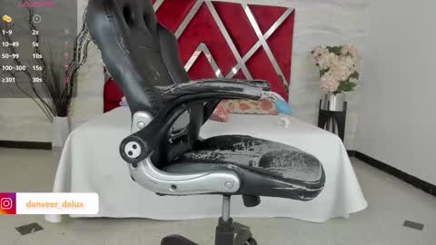 Denver online show from September 30, 2025, 11:48 am