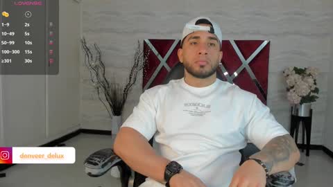 Denver online show from October 3, 2025, 11:40 am