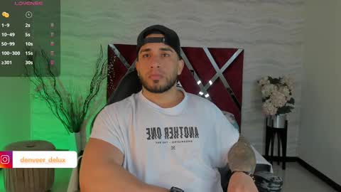 Denver online show from October 5, 2025, 11:52 am