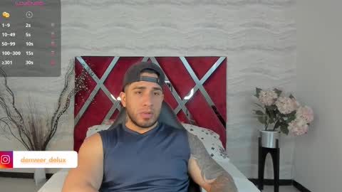 Denver online show from October 22, 2025, 11:32 am