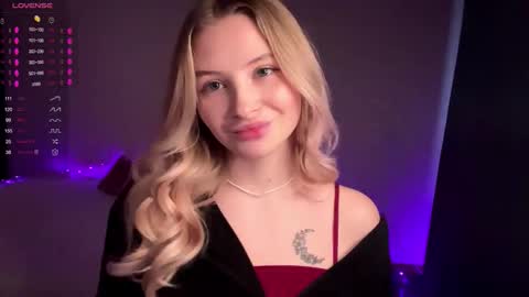 Vi  Victoria online show from February 8, 2026, 1:03 pm