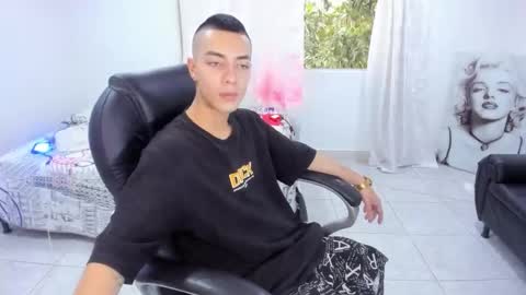 Dereck Boy online show from October 13, 2025, 9:04 pm