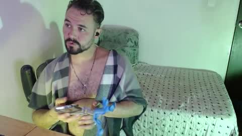 Snapshot of dereck_mills3 chatting on March 15, 2026, 2:50 am Dereck Mills3 online show from March 15, 2026, 2:50 am