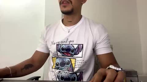 Snapshot of dereck_myers chatting on April 12, 2026, 10:48 pm Dereck Myers online show from April 12, 2026, 10:48 pm