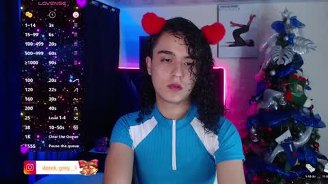 Snapshot of derek_greyy_ chatting on January 2, 2025, 11:27 pm derek grey online show from January 2, 2025, 11:27 pm