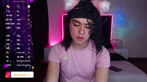Snapshot of derek_greyy_ chatting on February 6, 2025, 8:56 pm derek grey online show from February 6, 2025, 8:56 pm