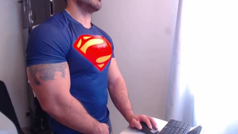 Snapshot of derek_group chatting on December 29, 2024, 3:13 pm Derek online show from December 29, 2024, 3:13 pm