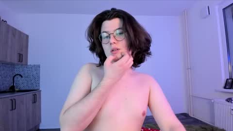 Snapshot of derek_shameless chatting on February 23, 2026, 4:26 pm Derek online show from February 23, 2026, 4:26 pm